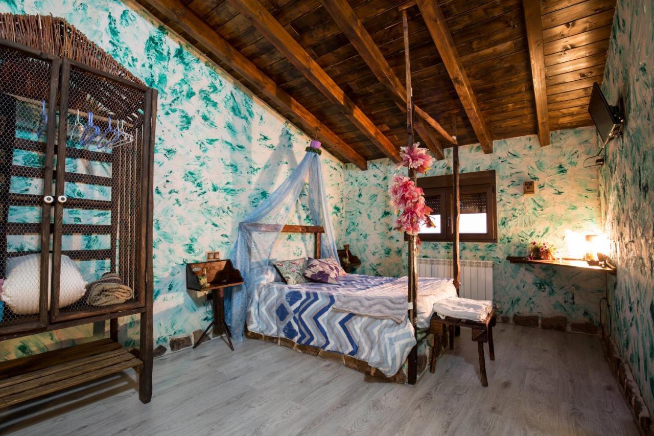 El Eden De Javier Guest House Robledillo Luaran gambar