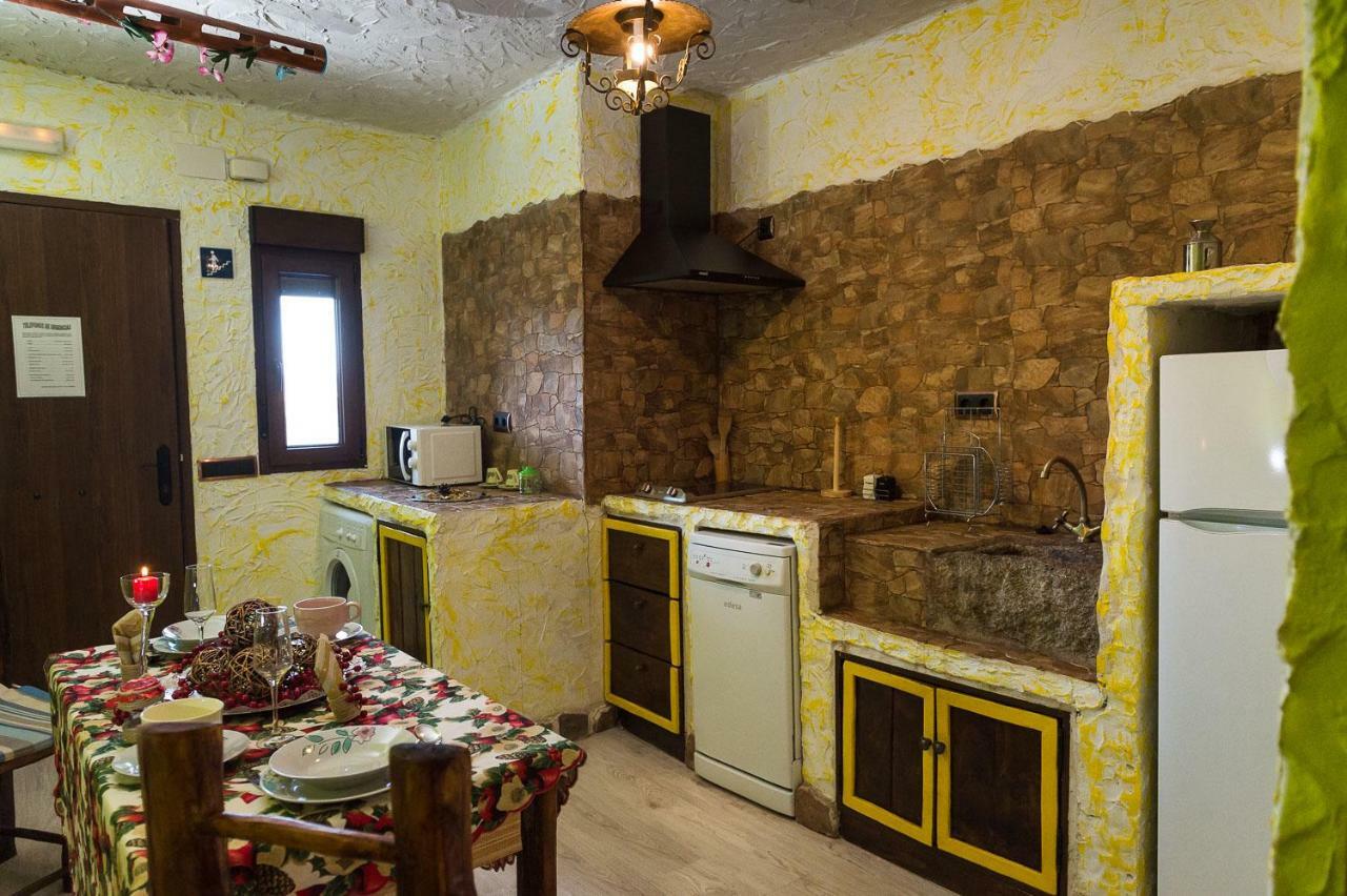 El Eden De Javier Guest House Robledillo Luaran gambar