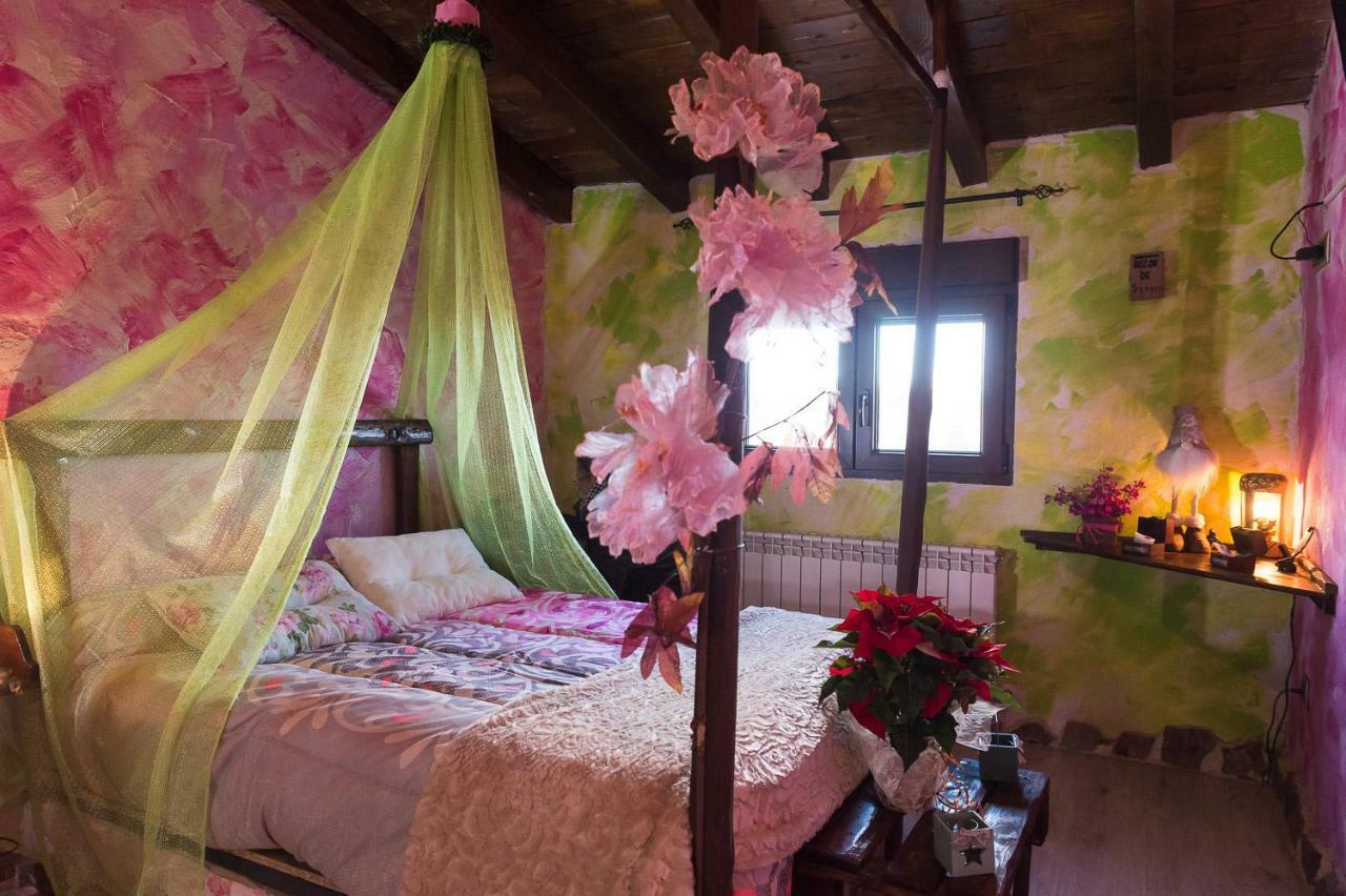 El Eden De Javier Guest House Robledillo Luaran gambar